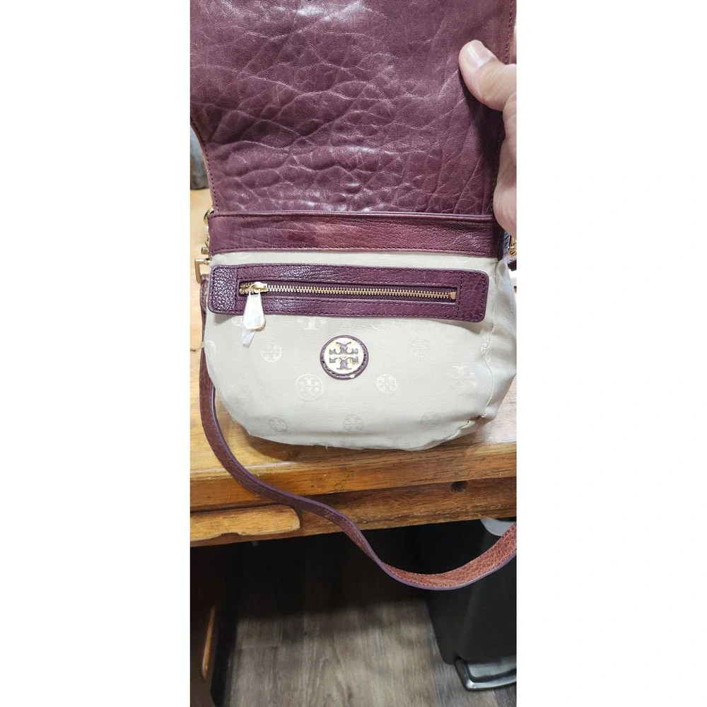 Early 2011 Tory Burch 797 Mini‎ Burgundy crossbody shoulder bag Authenticated